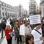 Protesta de trabajadores de Clínicas Pascual en Sevilla