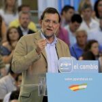 Rajoy, en un momento de su intervención de ayer ante 6.000 militantes y simpatizantes del PP en el Pabellón