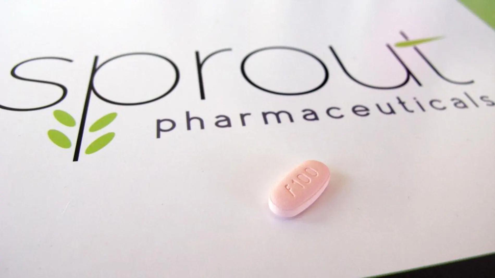 Éstas pequeñas píldoras de color rosa podrían estar disponibles en las farmacias estadounidenses a partir del 17 de octubre bajo el nombre comercial de Addyi