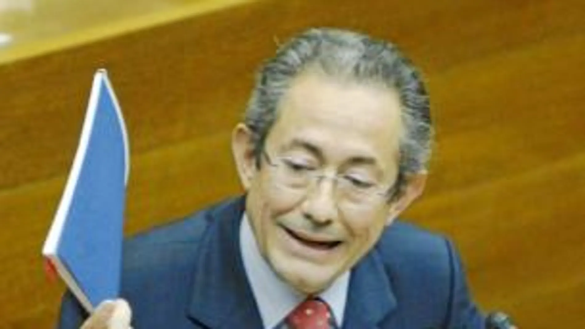 Luna exhibe el informe policial