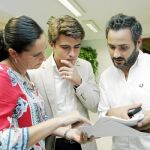 El portavoz adjunto del PP Beltrán Pérez analiza el auto emitido por la Audiencia con sorprendente rapidez