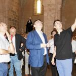 El presidente Puig visitó ayer el patrimonio histórico de Llíria. En la imagen, en la Iglesia de la Sang