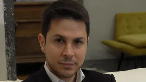 Ribal Al Asad: «Los que creemos en la democracia no interesamos en Ginebra»
