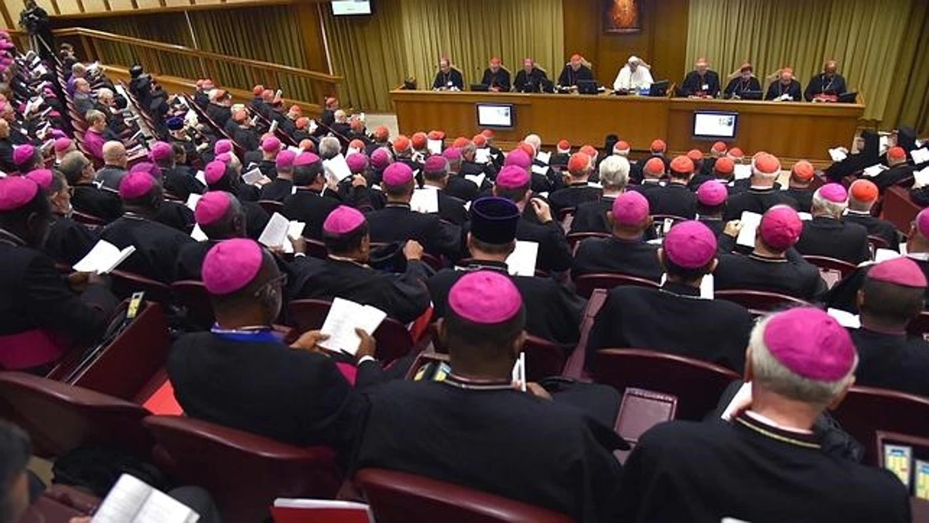 El Vaticano afronta sus tabús