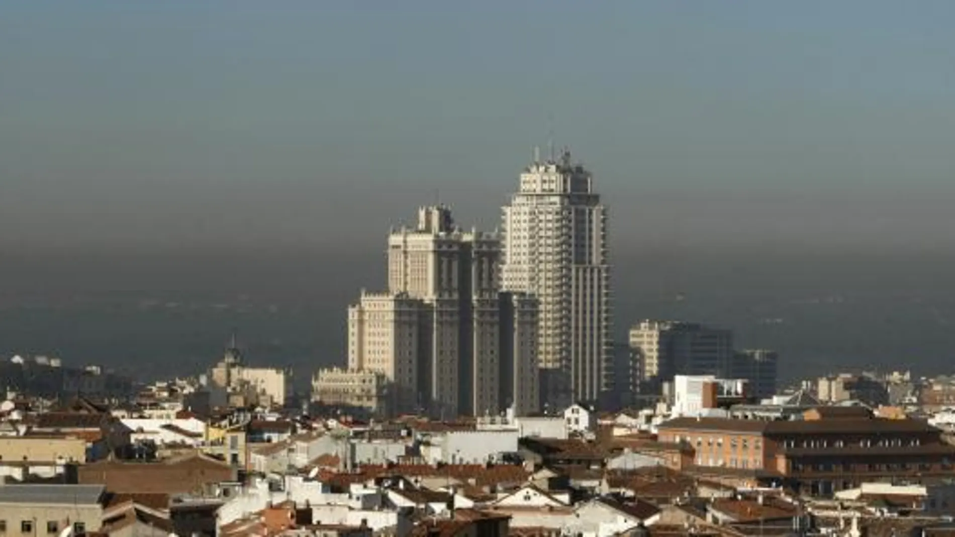 El noreste de Barcelona y el sureste de Madrid, los núcleos urbanos más contaminados