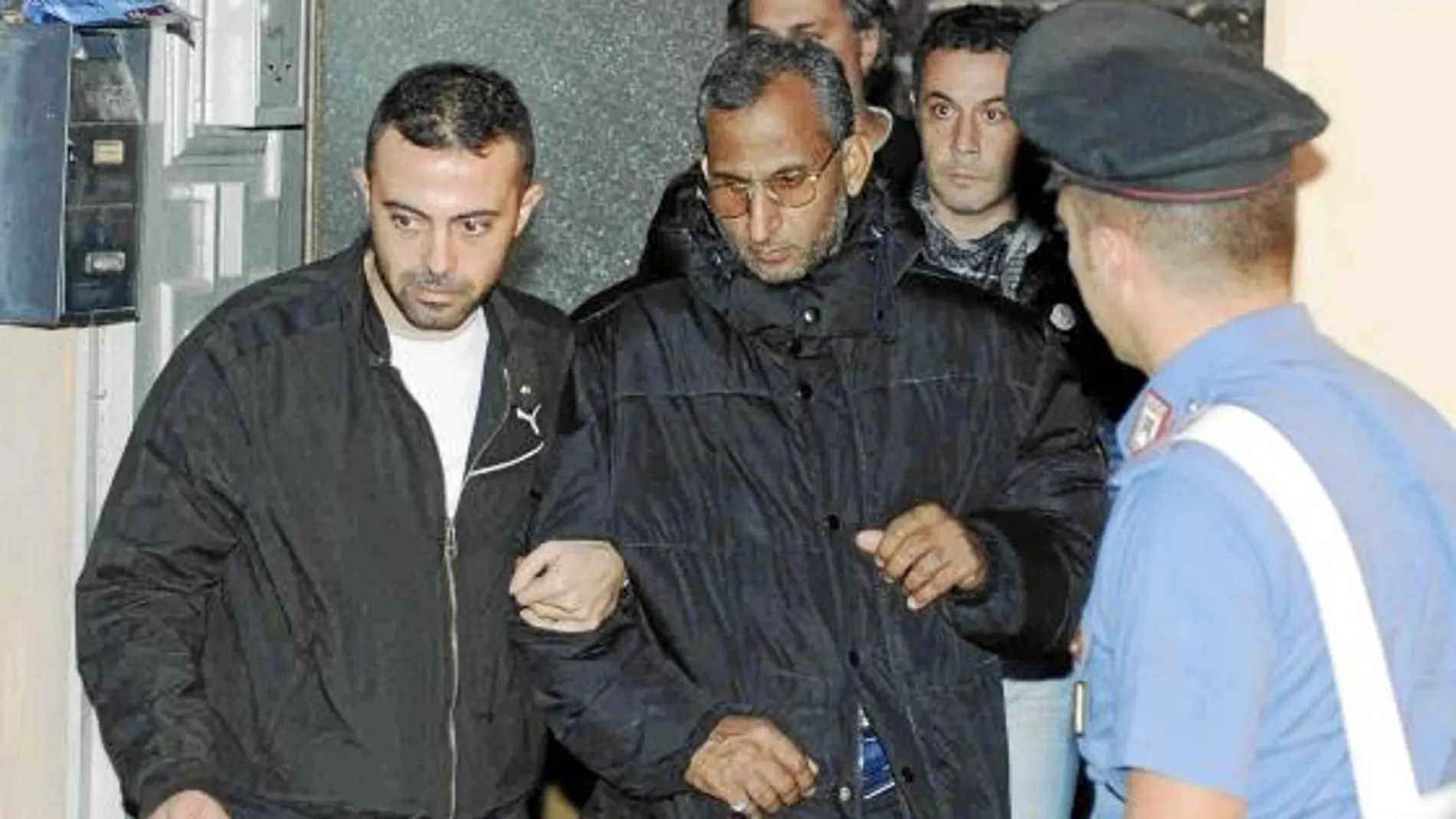 El argelino arrestado en Nápoles tiene lazos con los detenidos galos