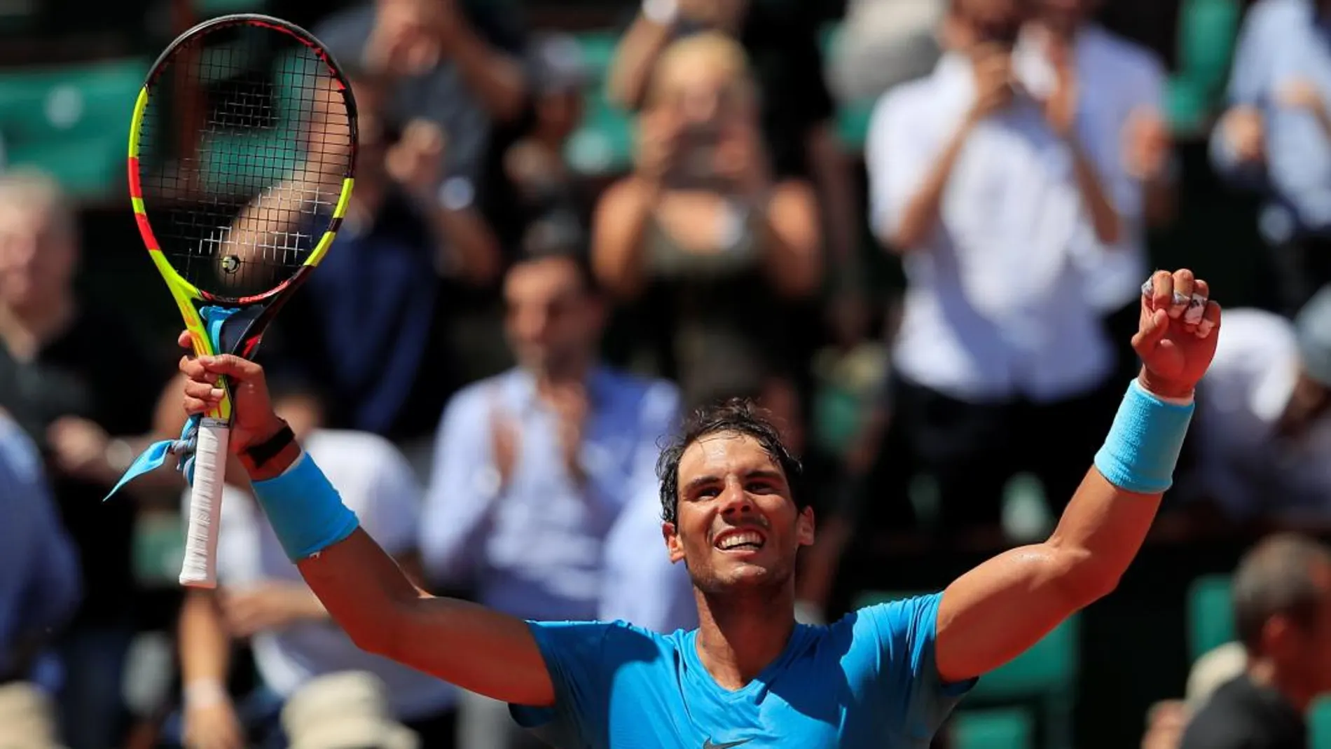 Rafael Nadal celebra su victoria ante Diego Schwartzman en Roland Garros. REUTERS/Gonzalo Fuentes
