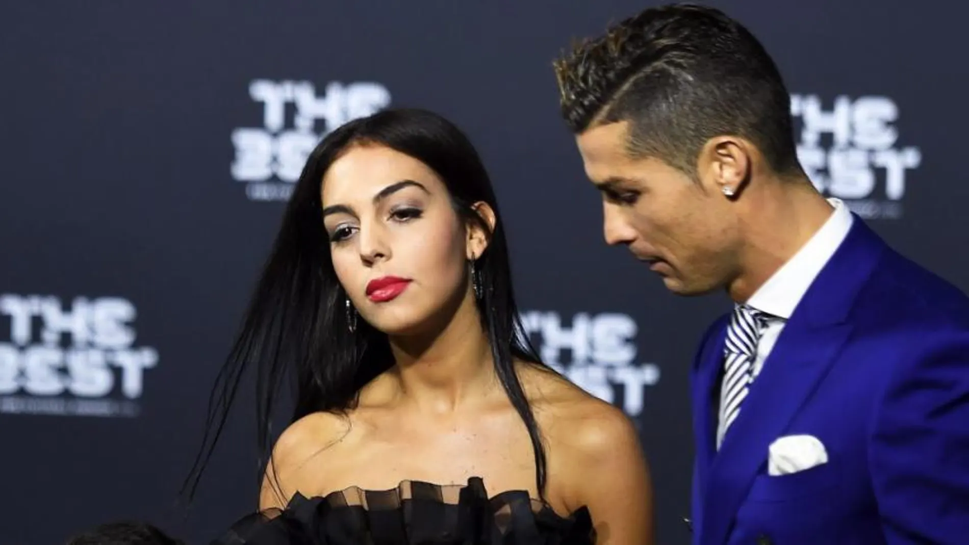 Ronaldo y Georgina Rodríguez en un premio al futbolista
