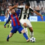 El jugador de la Juventus Sami Khedira y el del Barcelona Lionel Messi