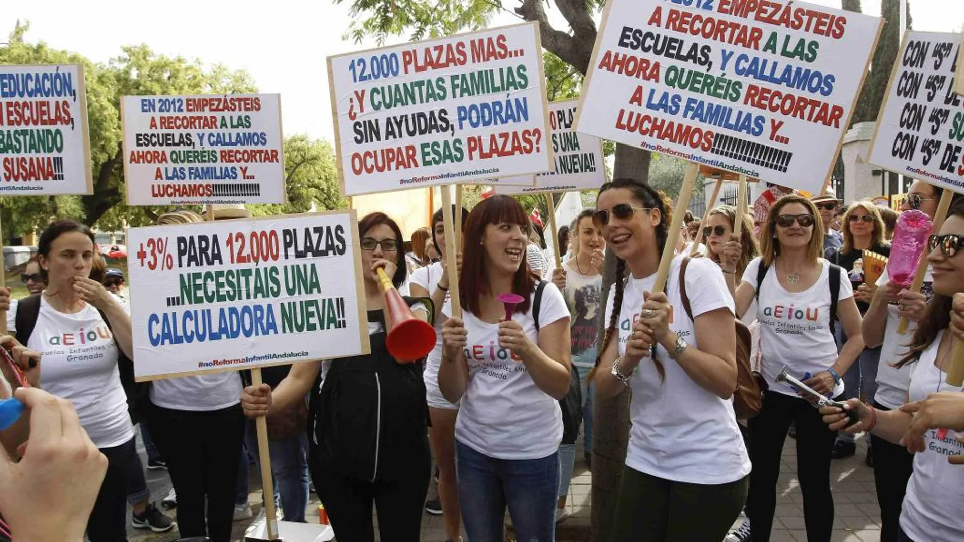 La aprobación unilateral por parte del Gobierno andaluz del nuevo decreto de Infantil provocó las protestas de los afectados