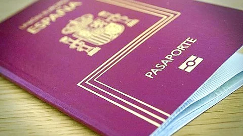 Tres noches, un pasaporte