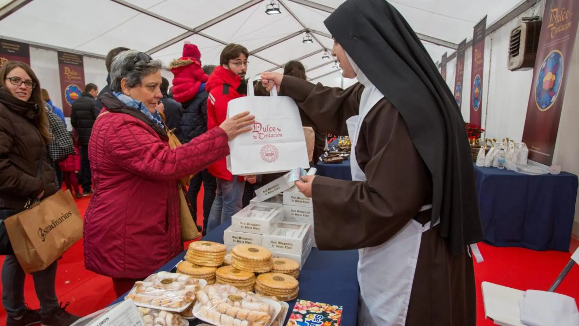 La muestra, organizada por la Fundación Villalar, ha superado todas las expectativas