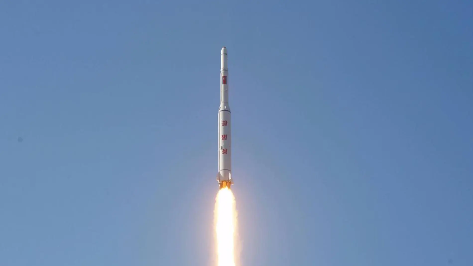 Lanzamiento del cohete en Corea del Norte