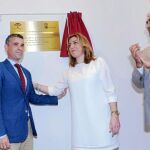 Susana Díaz y Antonio Ramírez de Arellano, a la derecha, inauguraron ayer un vivero de empresas en Marbella
