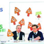 Jesús Fernández, de la AECC; José Jolín, de la Junta; y Enrique Plaza