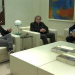 El presidente del Gobierno en funciones, Mariano Rajoy, se reúne con los dirigentes de ERC, Joan Tardá y Gabriel Rufián