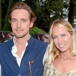 La diseñadora junto a su ex marido, Alexander Gilkes, antiguo amigo de la infancia del príncipe Harry