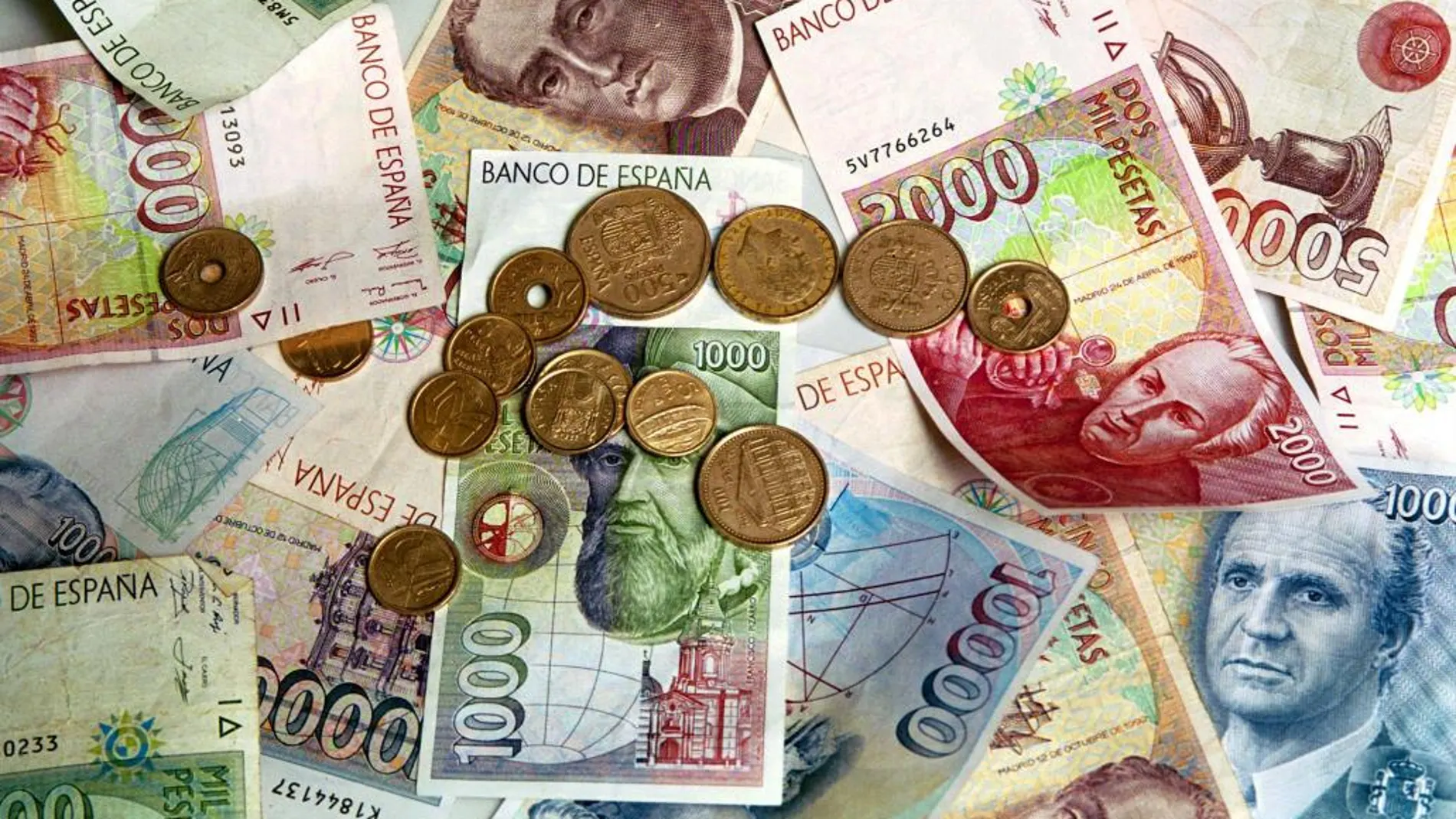 Todavía faltan por cambiarse monedas de peseta por valor de 789 millones de euros y billetes por valor de 812 millones