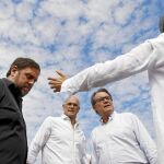 Oriol Junqueras, Raül Romeva y Artur Mas, ayer durante un acto de precampaña en Mollet del Vallès (Barcelona)