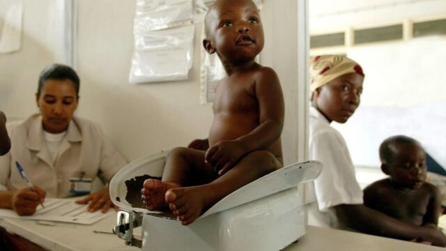 Imagen de un centro de vacunación de la malaria en Maputo (Mozambique)