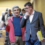 El secretario general del Bloc, Enric Morera a su llegada al Consell Nacional del partido celebrado ayer