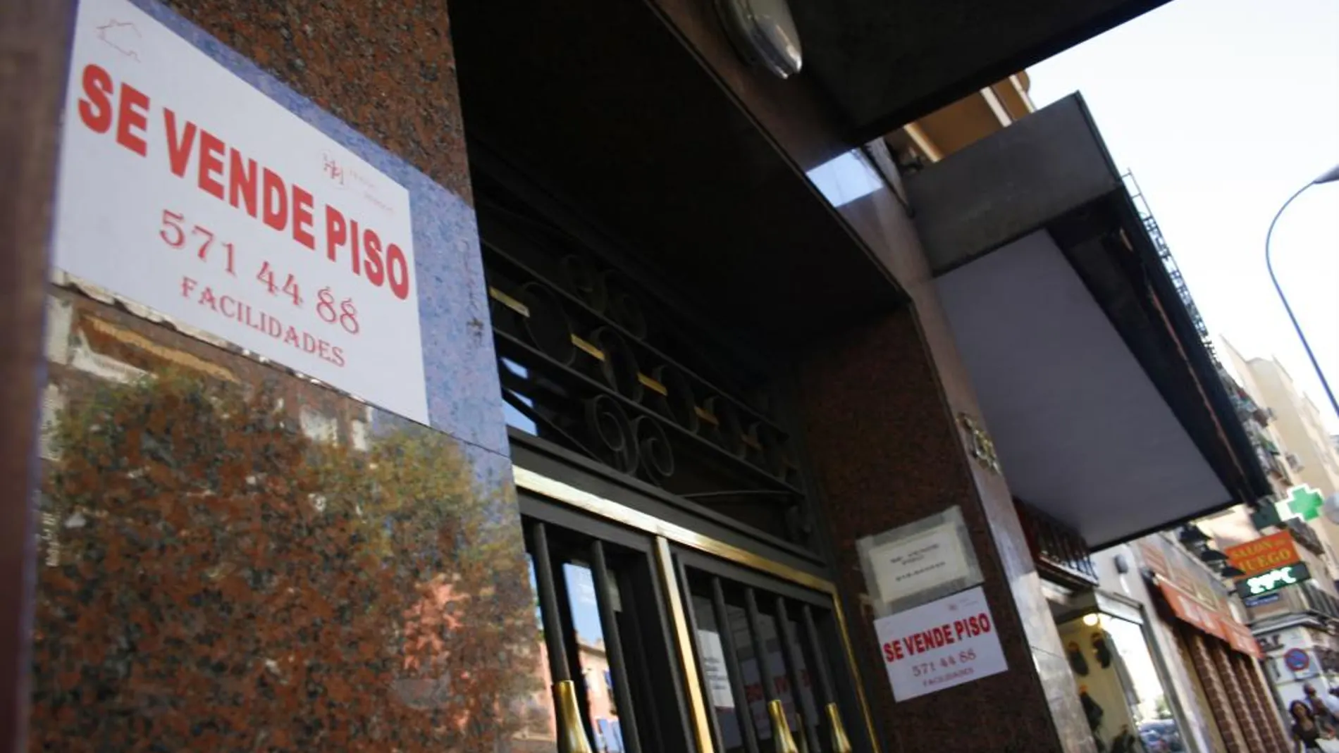 El ajuste del precio de la vivienda ha hecho que este porcentaje de salario se haya reducido durante la crisis.