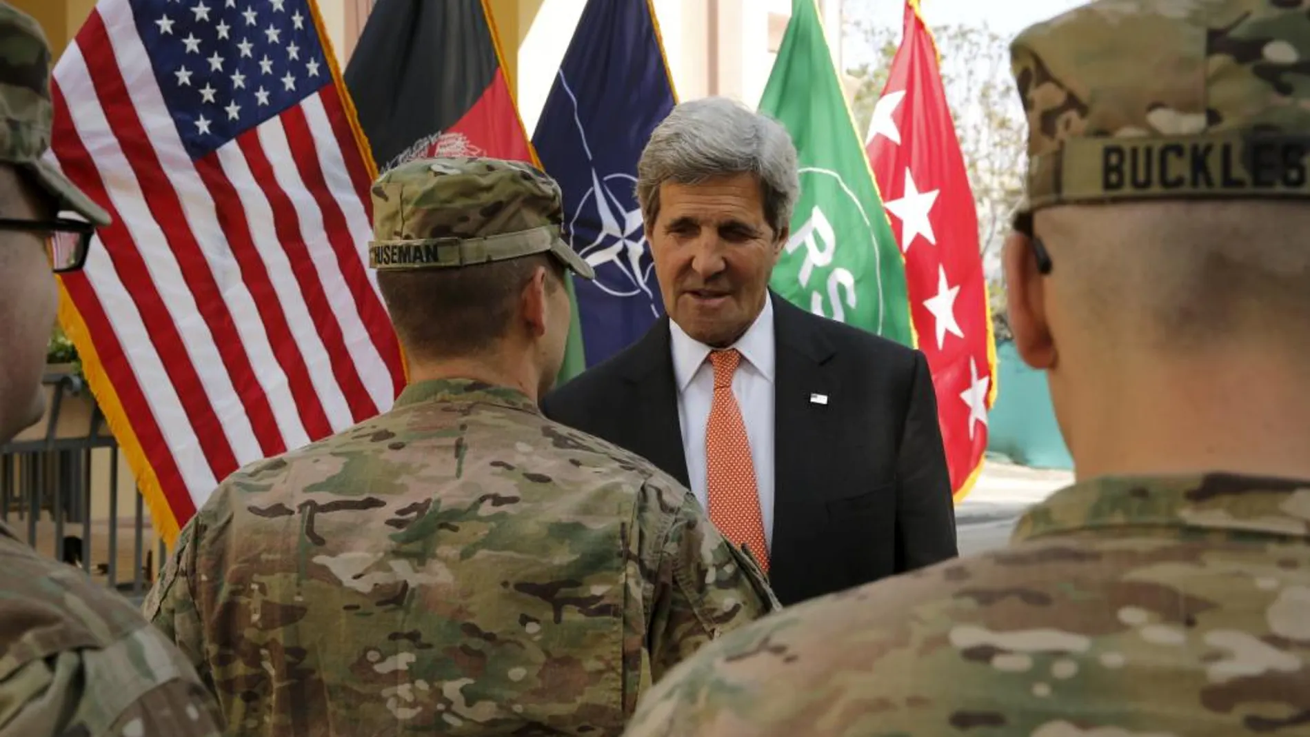 El secretario norteamericano de Estado, John Kerry, llegó hoy en una visita por sorpresa a Kabul