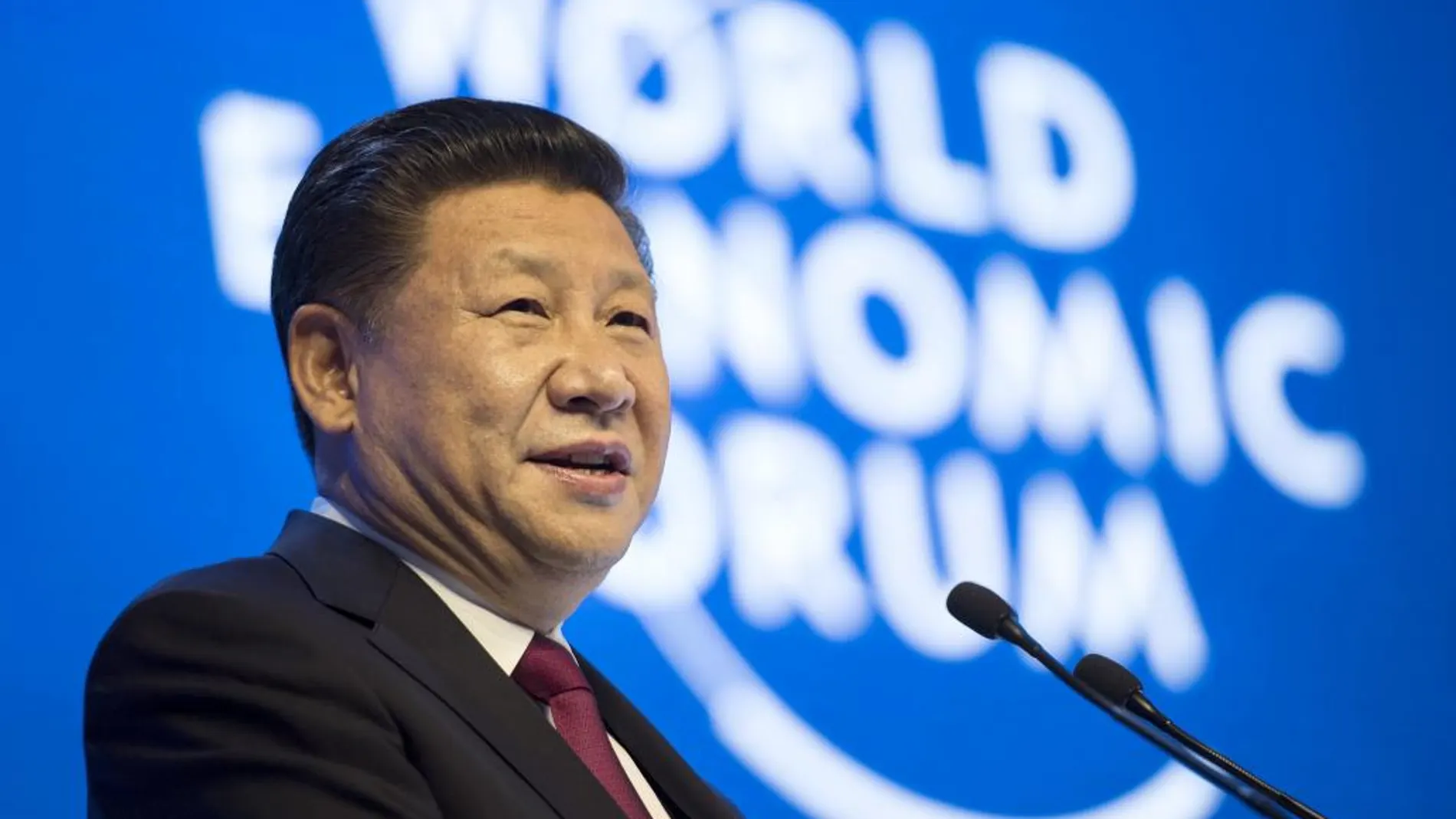 El presidente chino, Xi Jinping, da un discurso durante la primera jornada de la 47 edición del Foro Económico Mundial de Davos (Suiza).