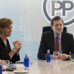 Marianao Rajoy y María Dolores de Cospedal, durante la reunión del Comité de Dirección celebrada hoy