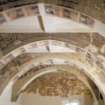Las espectaculares pinturas murales originales de Sijena forman parte del Museo Nacional de Cataluña, que se enorgullece de poseer la colección más importante a nivel europeo del románico
