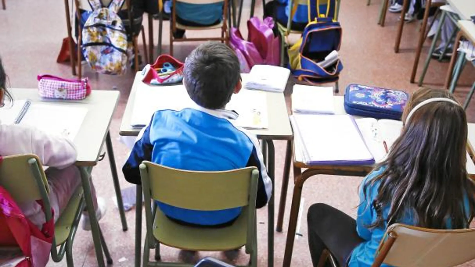 Las agresiones físicas se dan más en primaria, las verbales, en secundaria