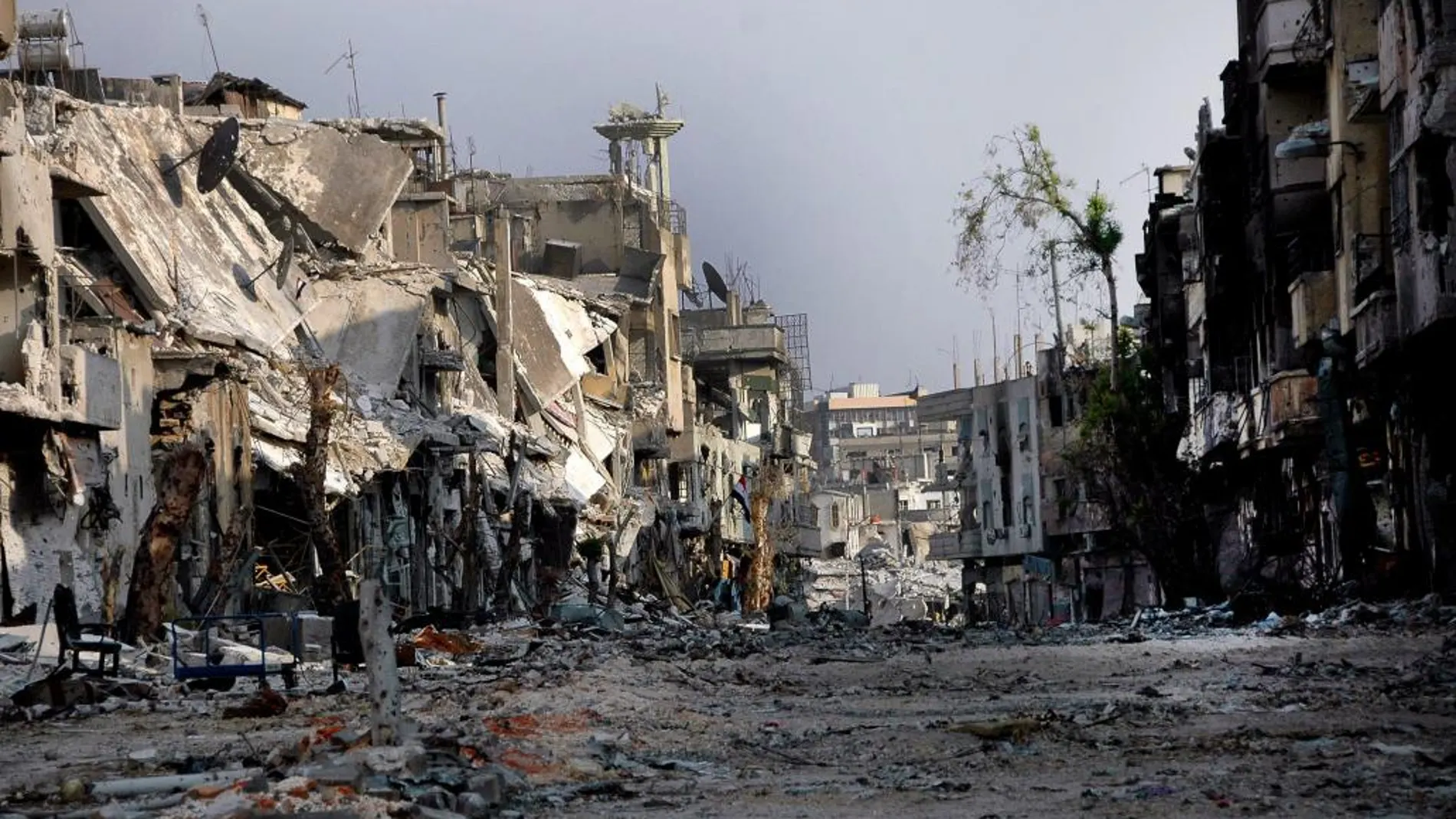 Un edificio destruido en el área Al Karabise, en la provincia de Homs (Siria)