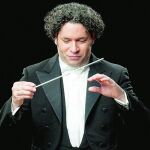 Gustavo Dudamel será el maestro estrella de esta temporada