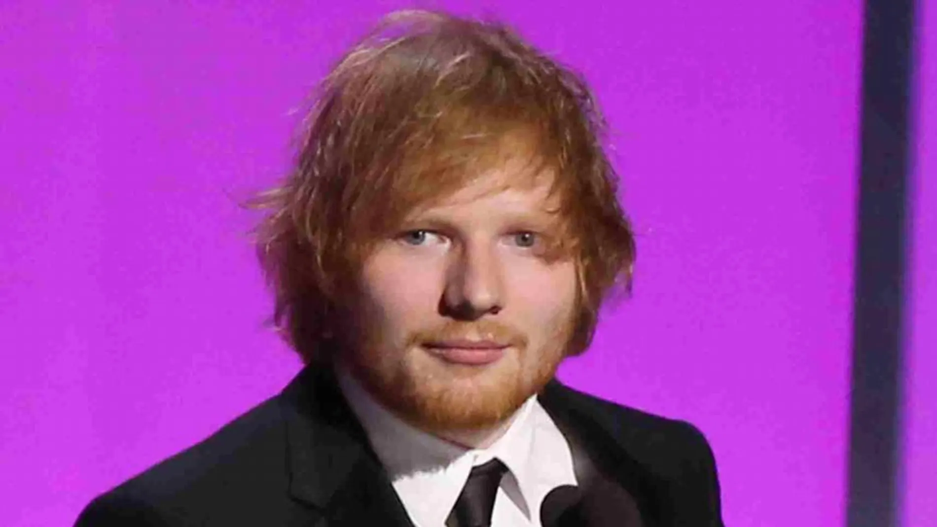 Ed Sheeran, en la gala de los premios Grammy en febrero de 2016, antes de perder 20 kilos.