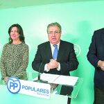 El ex alcalde de Sevilla volvió a tender a la mano a Juan Espadas, ofreciendo una oposición constructiva