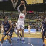 Andrés Nocioni durante el segundo partido de la Copa Intercontinental de Baloncesto