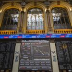 Paneles informativos de la Bolsa de Madrid