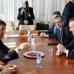 El primer ministro británico, David Cameron, y su homólogo italiano, Matteo Renzi, durante una reunión bilateral