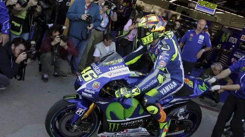 Valentino Rossi centra todas las miradas en Cheste