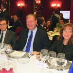 Antonio Silván, junto al empresario José Luis Ulibarri y la presidenta de la Audiencia Provincial de León, Ana del Ser