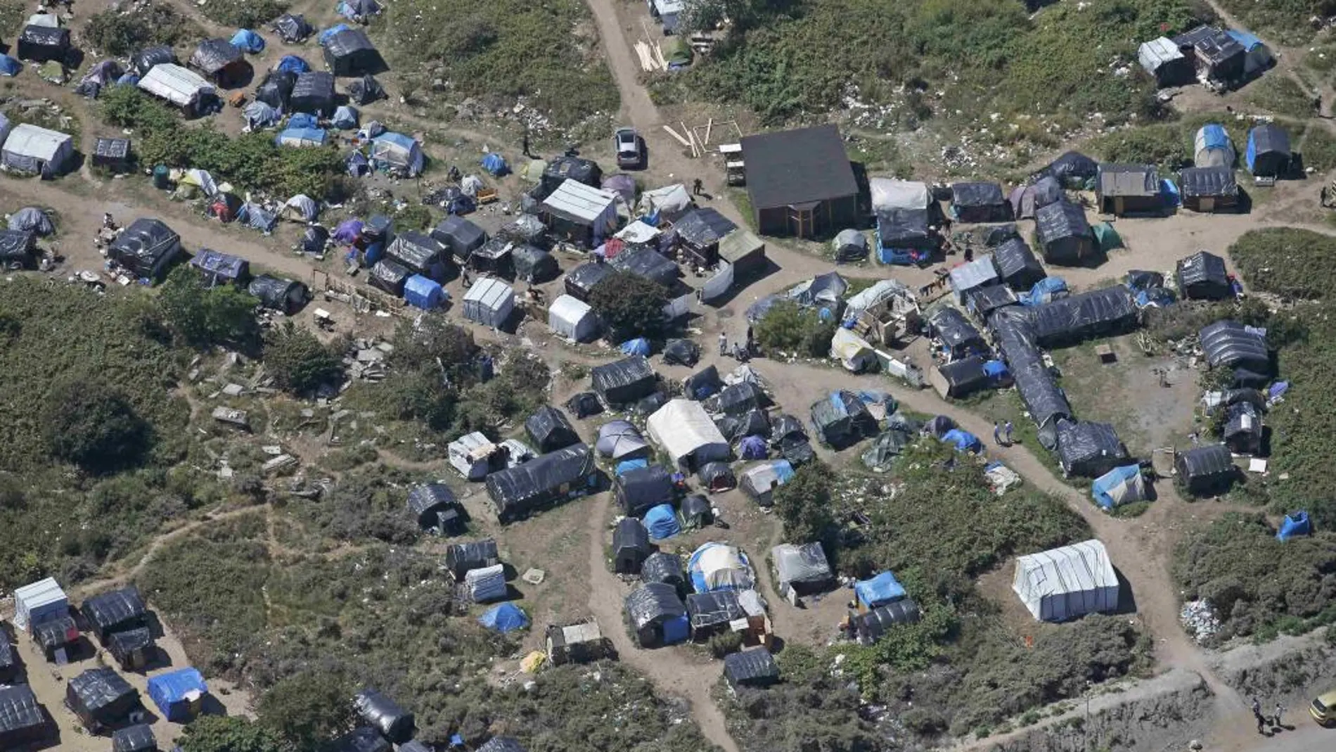Reino Unido denuncia la desaparición de 129 niños en el campamento de Calais