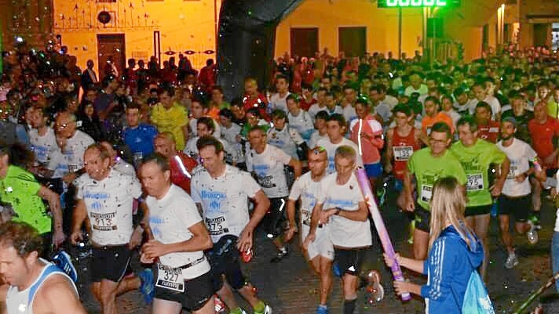 Algunos de los corredores en la II Carrera Solidaria de la Purísima que se celebró el pasado año en la localidad castellonense de Villarreal