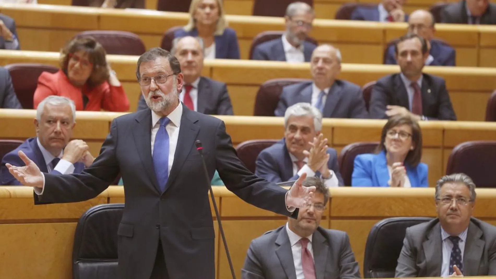 El presidente del Gobierno, Mariano Rajoy, durante su intervención en la sesión de control al Gobierno esta tarde en el Senado