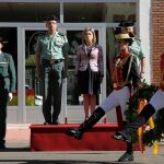 María José Salgueiro, en la toma de posesión del nuevo mando de Tráfico de la Guardia Civil, el teniente coronel Rafael Aparicio, ayer en León