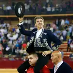  Hermoso de Mendoza cierra a hombros la temporada taurina en plazas de primera