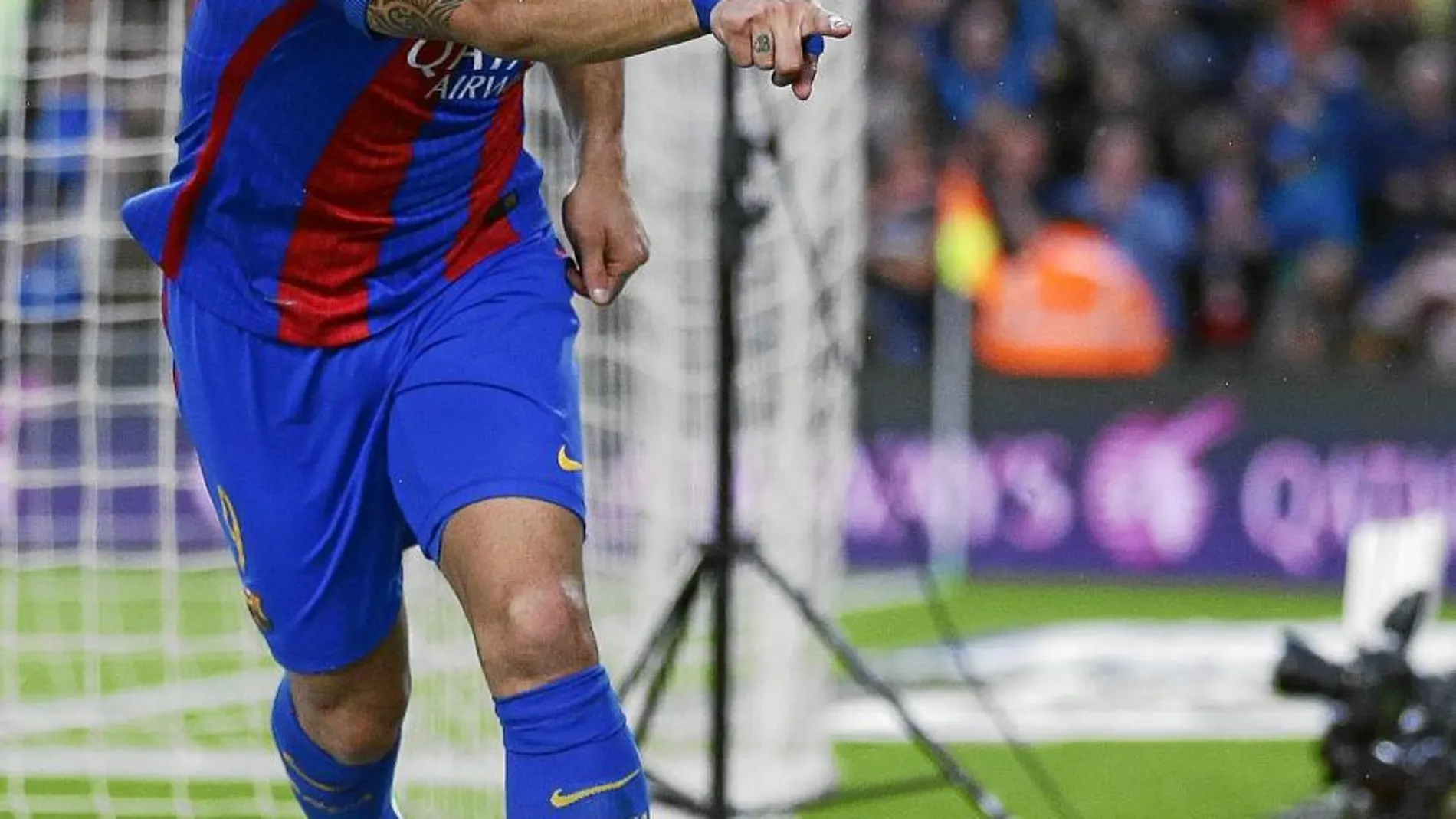 Suárez celebra un gol marcado con el Barcelona