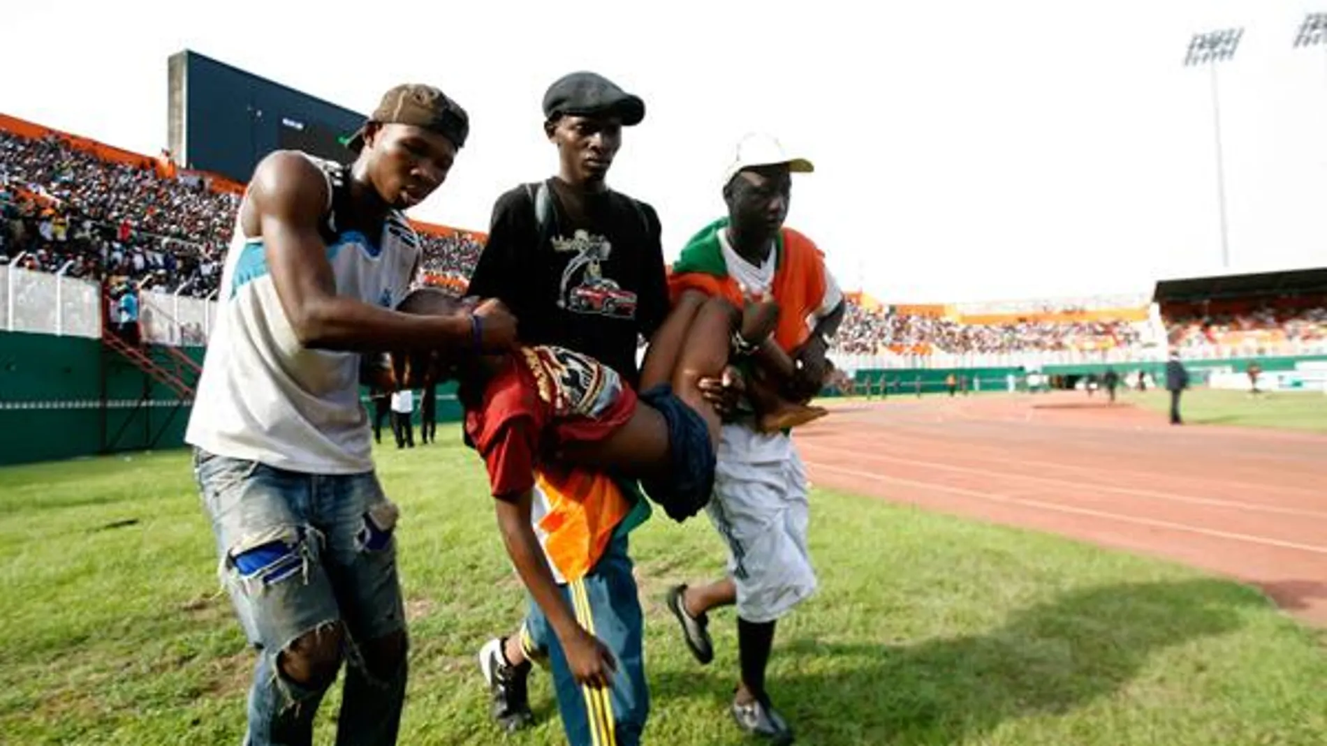 Imagen de archivo de otro derrumbe en un estadio africano