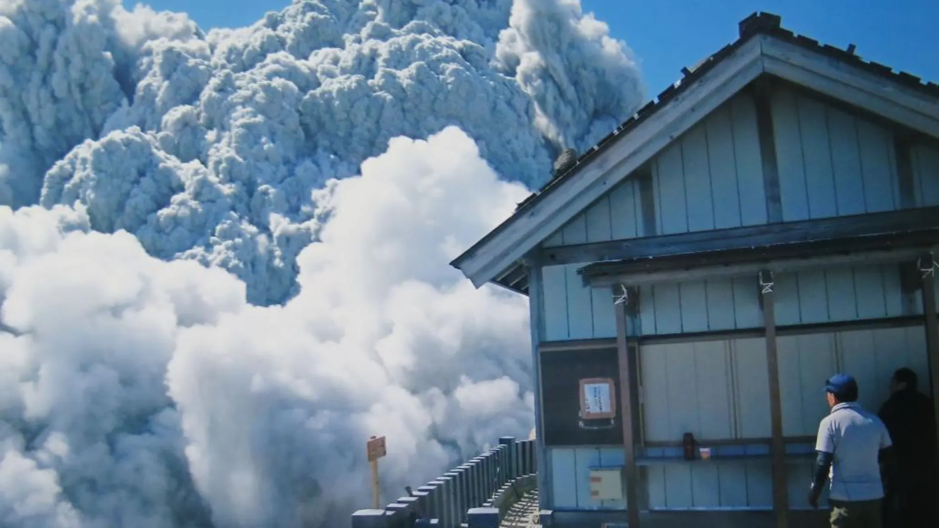 La erupción en 2014 en el Monte Ontake, en la imagen, dejó 63 muertos