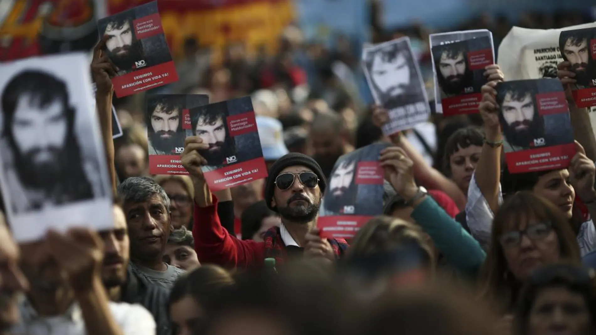 Manifestación para pedir justicia en el caso de Santiago Maldonado/ Efe