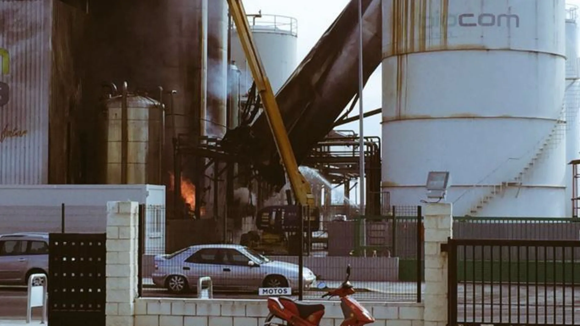 La empresa de biodiésel de Algemesí (Valencia) donde se ha producido la explosión